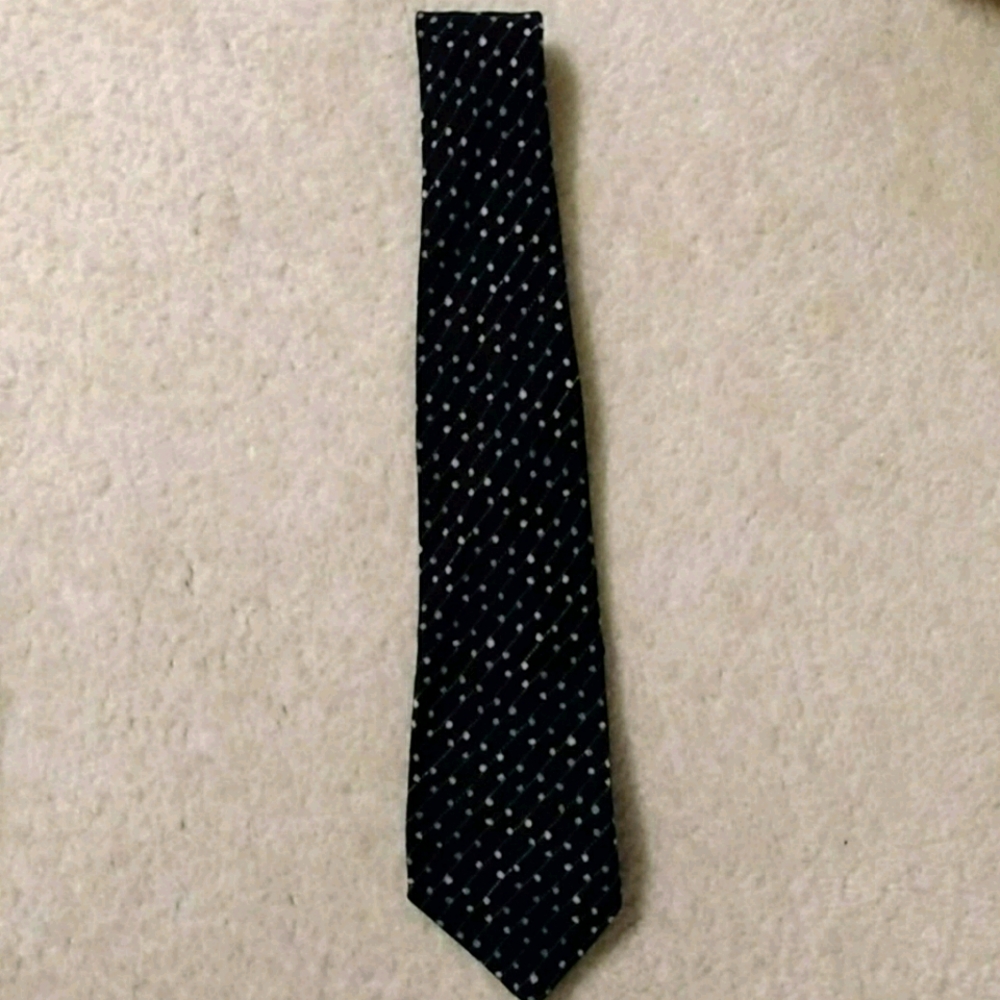 Men's silk tie